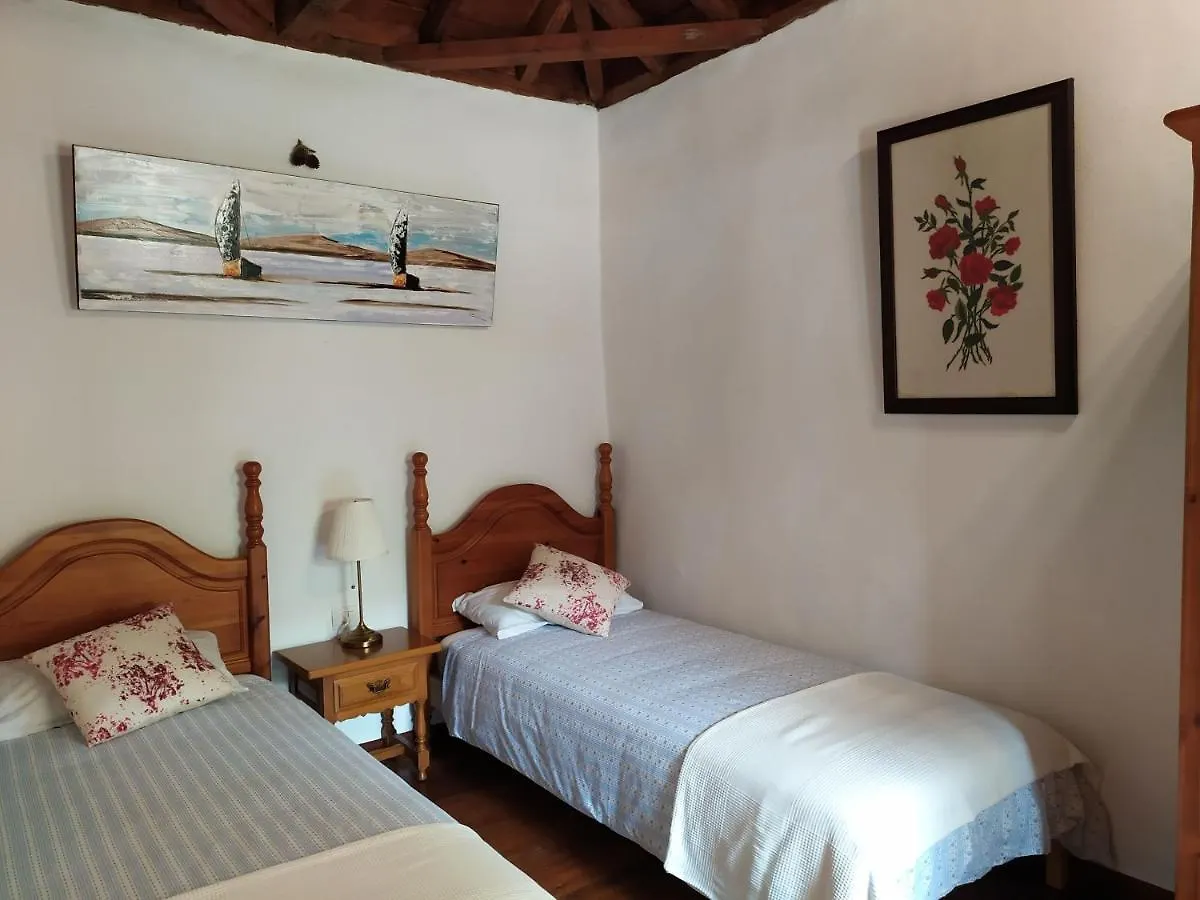 Casa Rural El Brezal Brena Alta Spain
